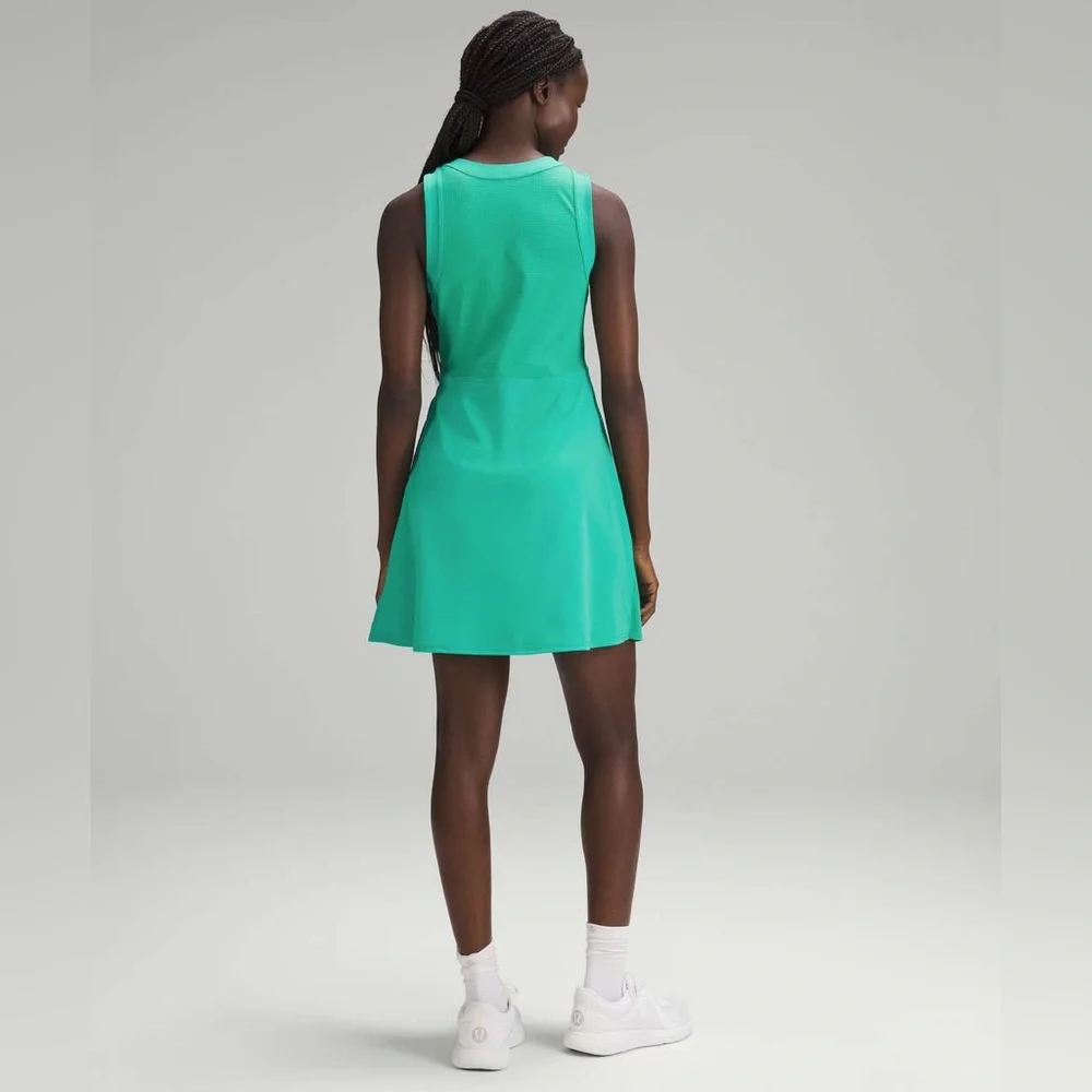 Lululemon Grid-Texture Sleeveless Tennis Dress - Picture 2 of 10